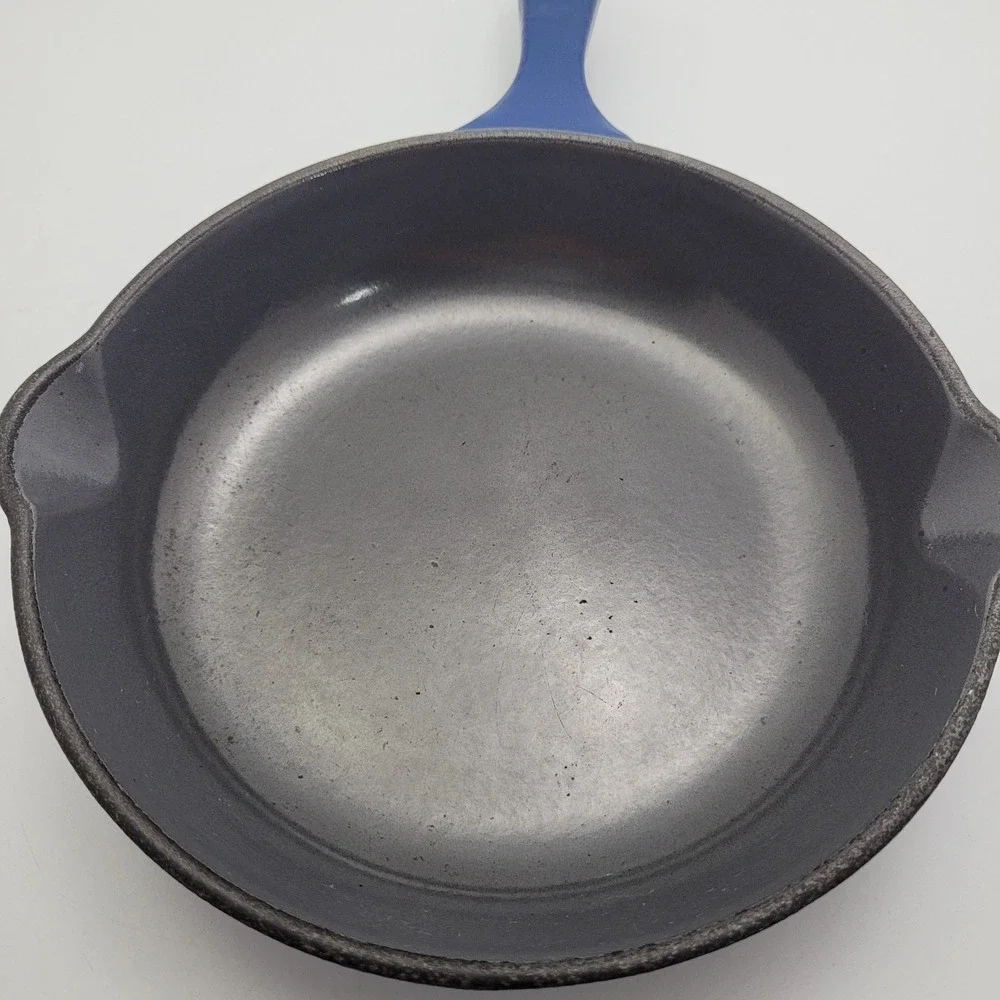 LE CREUSET Cast Enamel #20 SKILLET Blue